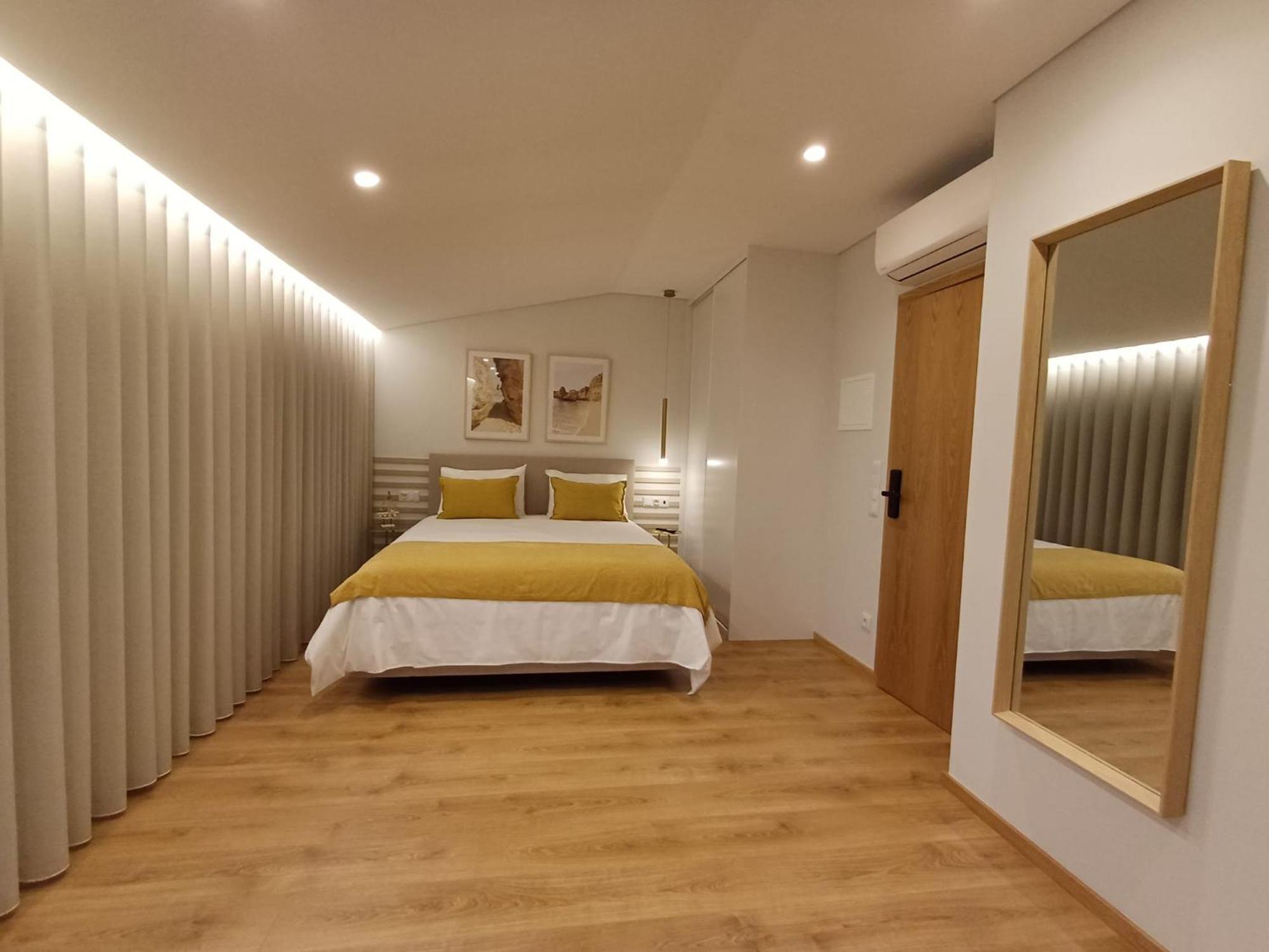 Oporto Suites Moreira  Extérieur photo